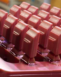 Eagle Precision wax sprue yield improvement: sprue with many wax patterns