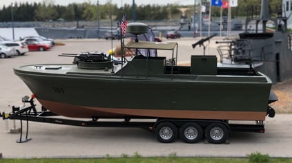 full boat silverside 16x9